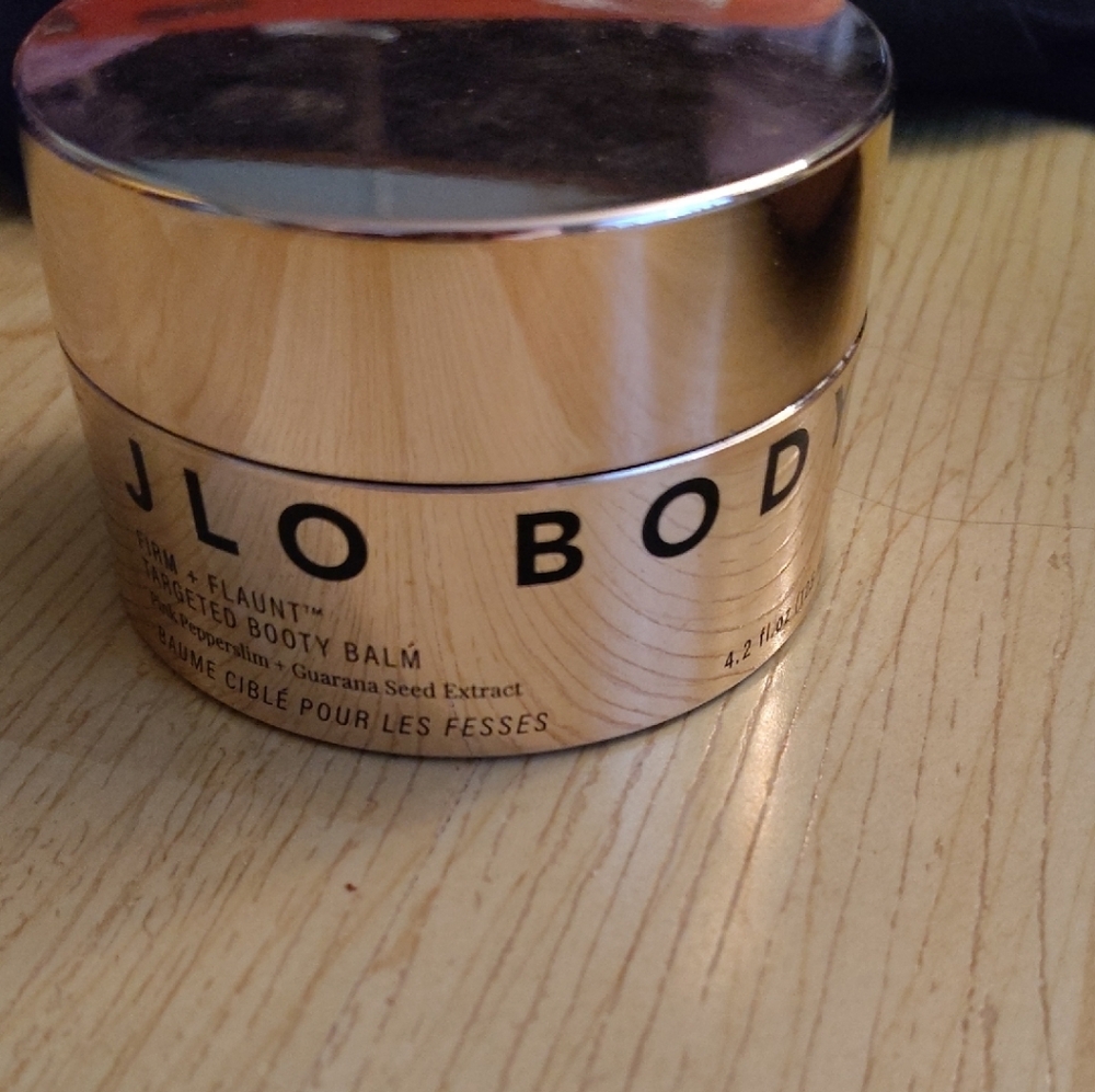JLO Body Radiant Gold Booty Balm